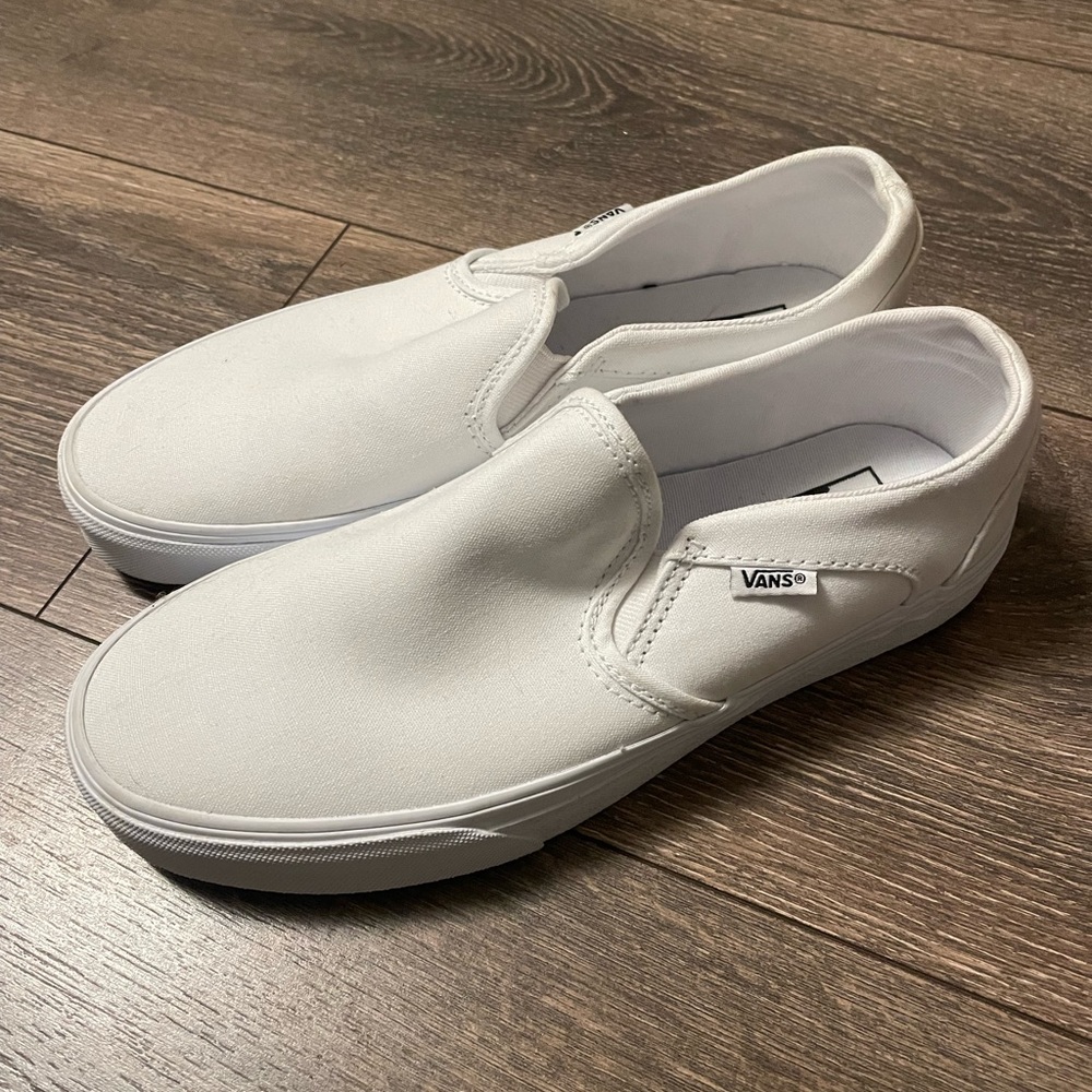 NEW VANS Classic Slip-On True White Shoes Size 8